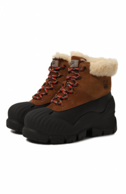 Ботинки Adiroam Hiker UGG